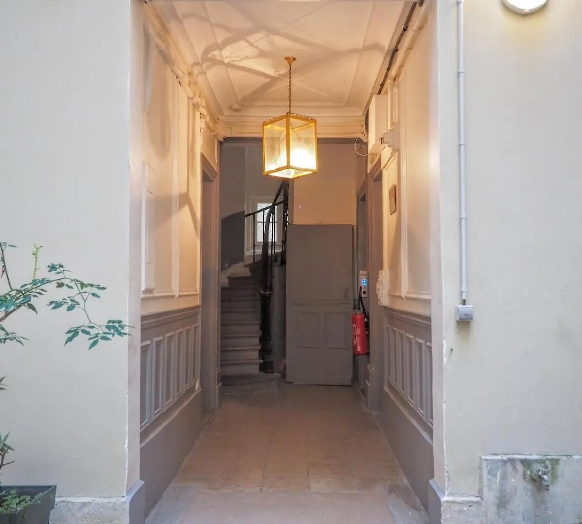 Saint Germain Sartre Apartment Paris