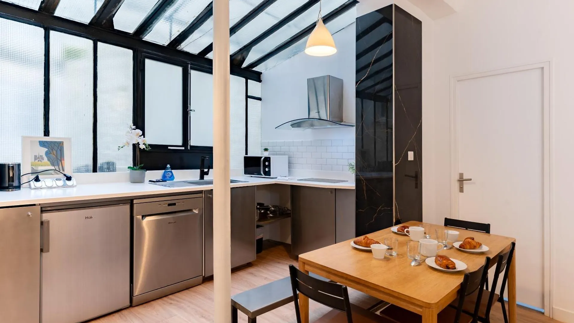 Saint Germain Sartre Apartment París 0*,